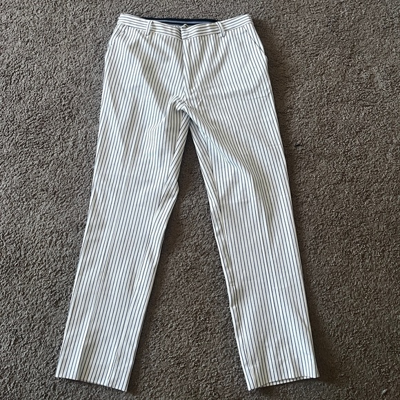 White pants with black pinstripes sized us large and Mexican 30. - Picture 1 of 2